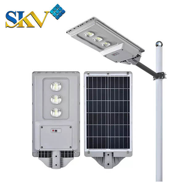 Đèn liền thể năng lượng mặt trời 400W 2 Đèn liền thể 400W